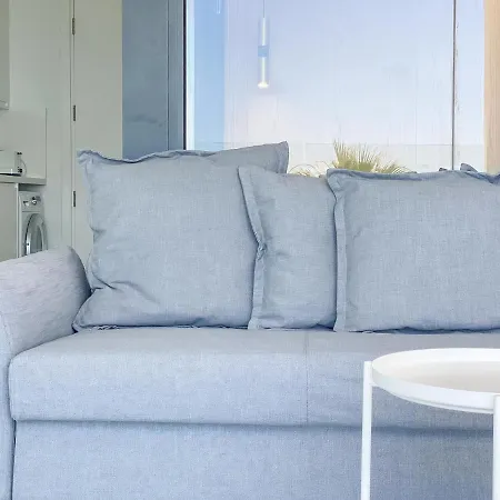 Phaedrus Living: Marina Sea View Flat 214 Emerald * Пафос